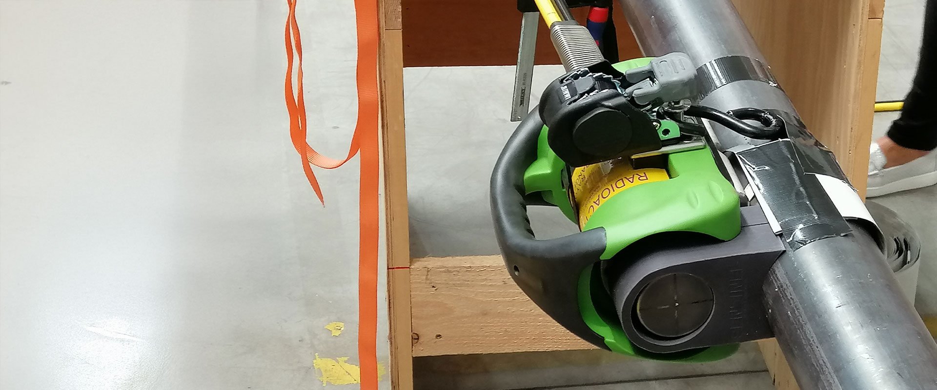 1075 Close Proximity Gamma Radiography Camera