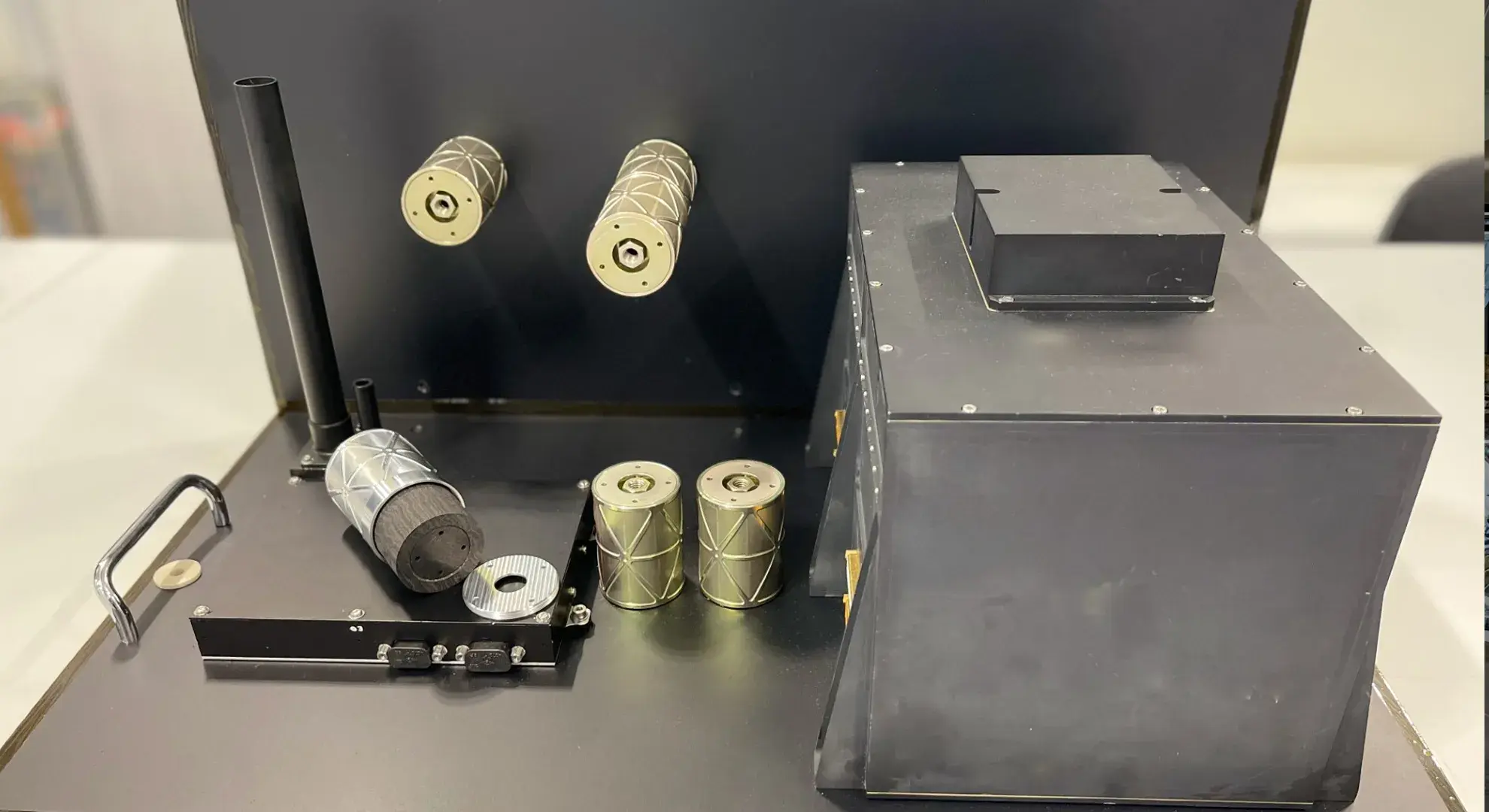 Americium RHUs arranged in a spacecraft structure cutaway